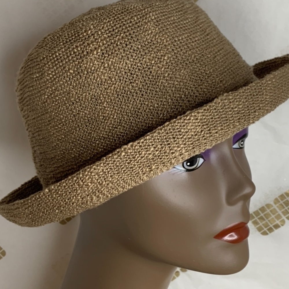 Summer Hat - Picture 2 of 7